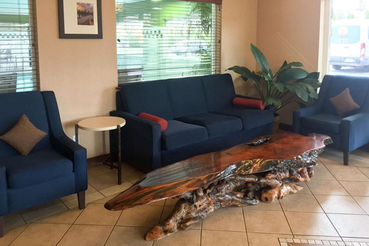 Comfort Inn & Suites-Portland Airport Екстериор снимка