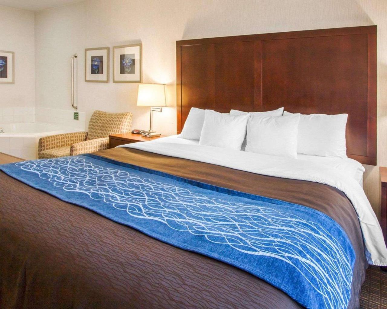 Comfort Inn & Suites-Portland Airport Екстериор снимка